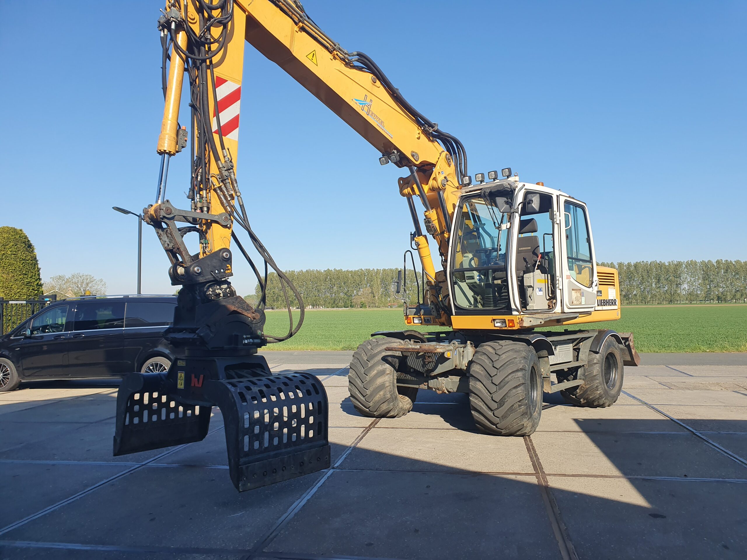 Graafmachine Mobiel 18 Ton Loon En Transportbedrijf L A Van Den