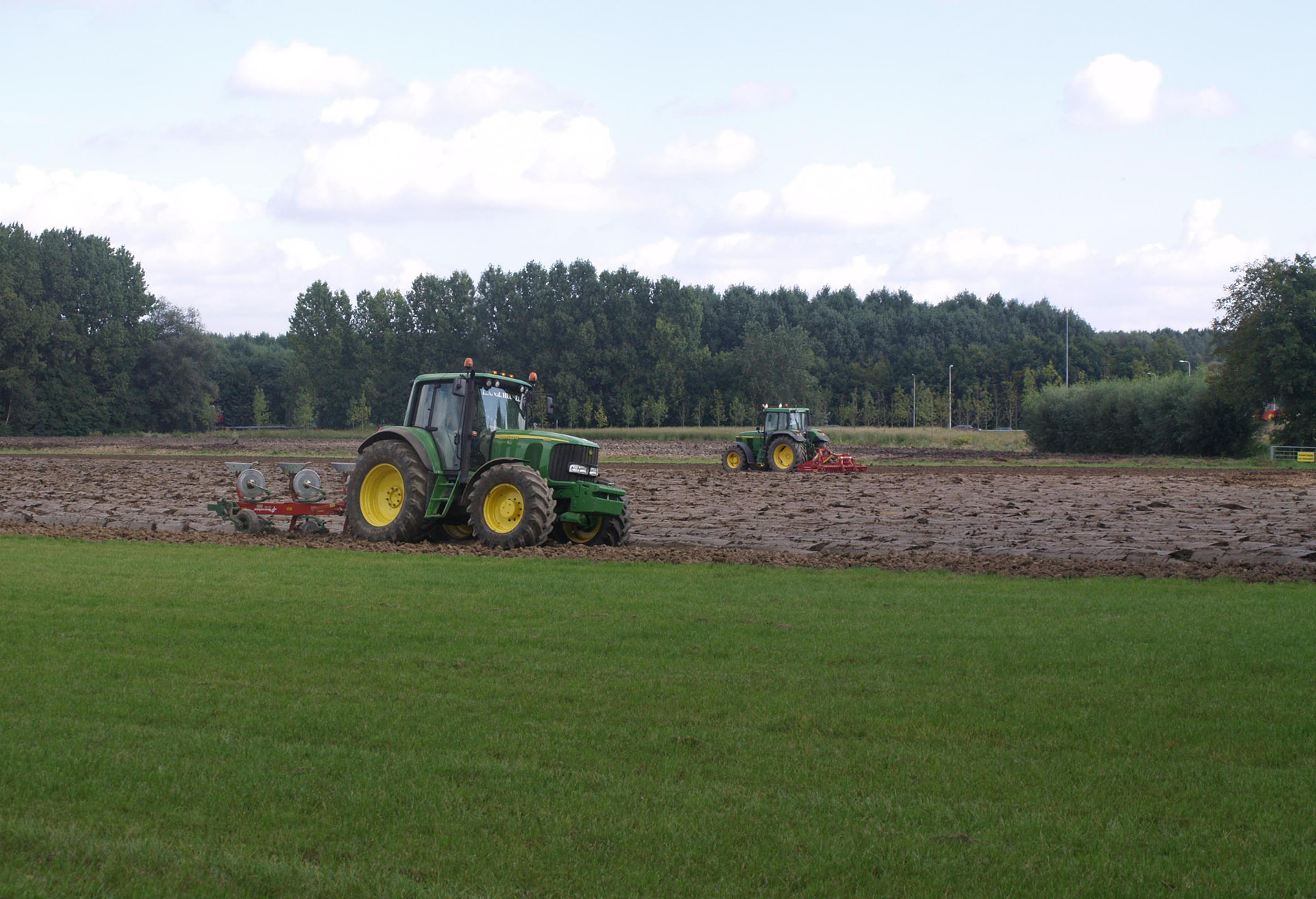 Akkerbouw – Loon- En Transportbedrijf L.A. Van Den Heuvel B.V.